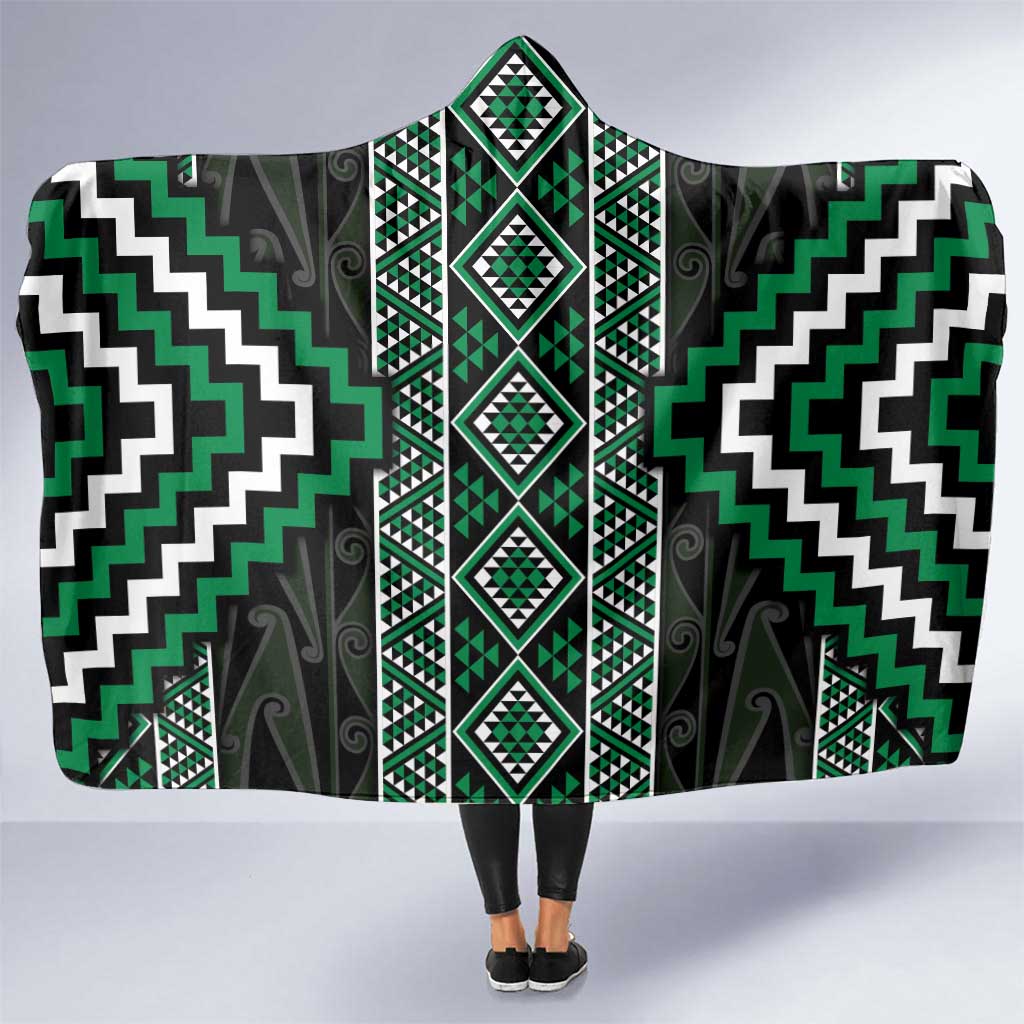 Jade Tukutuku Pattern Aotearoa Hooded Blanket Niho Taniwha and Puhoro Motifs
