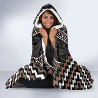 Classic Tukutuku Pattern Aotearoa Hooded Blanket Niho Taniwha and Puhoro Motifs