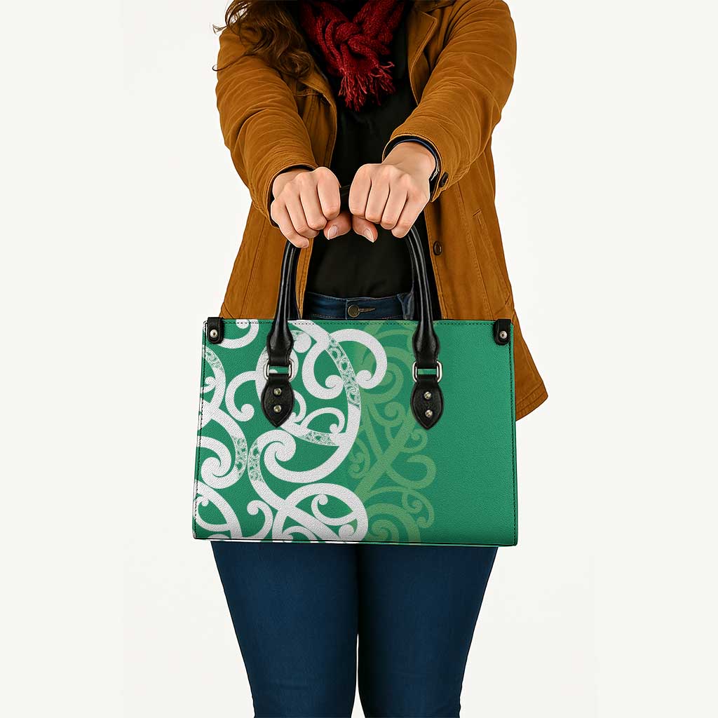 Pounamu Green Maori Leather Bag Koru Kowhaiwhai LT7 - Polynesian Pride