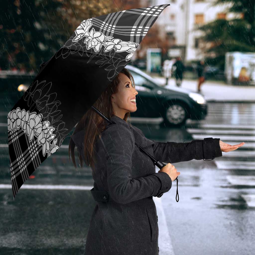 Hawaii Aloha Plumeria Lei Black Palaka Umbrella - Polynesian Pride