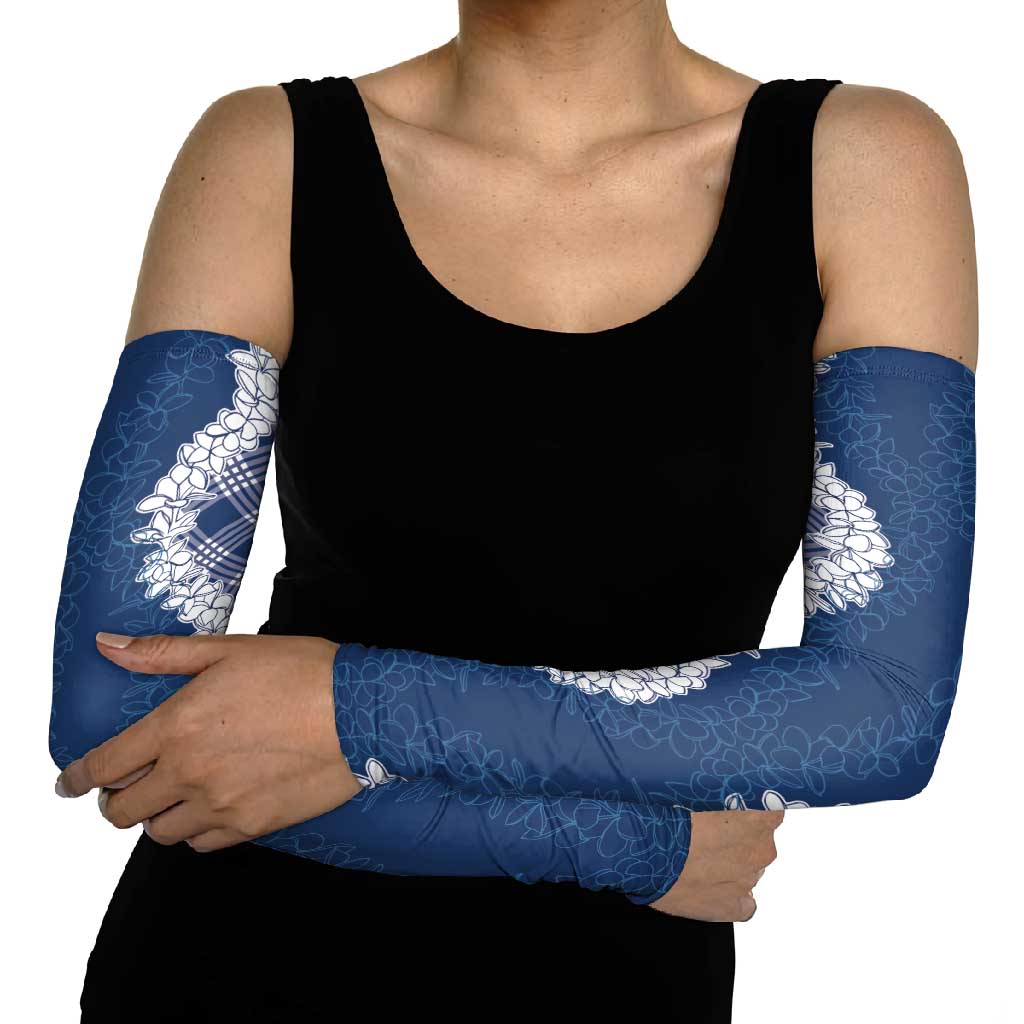 Hawaii Aloha Plumeria Lei Navy Palaka Arm Sleeves - Polynesian Pride