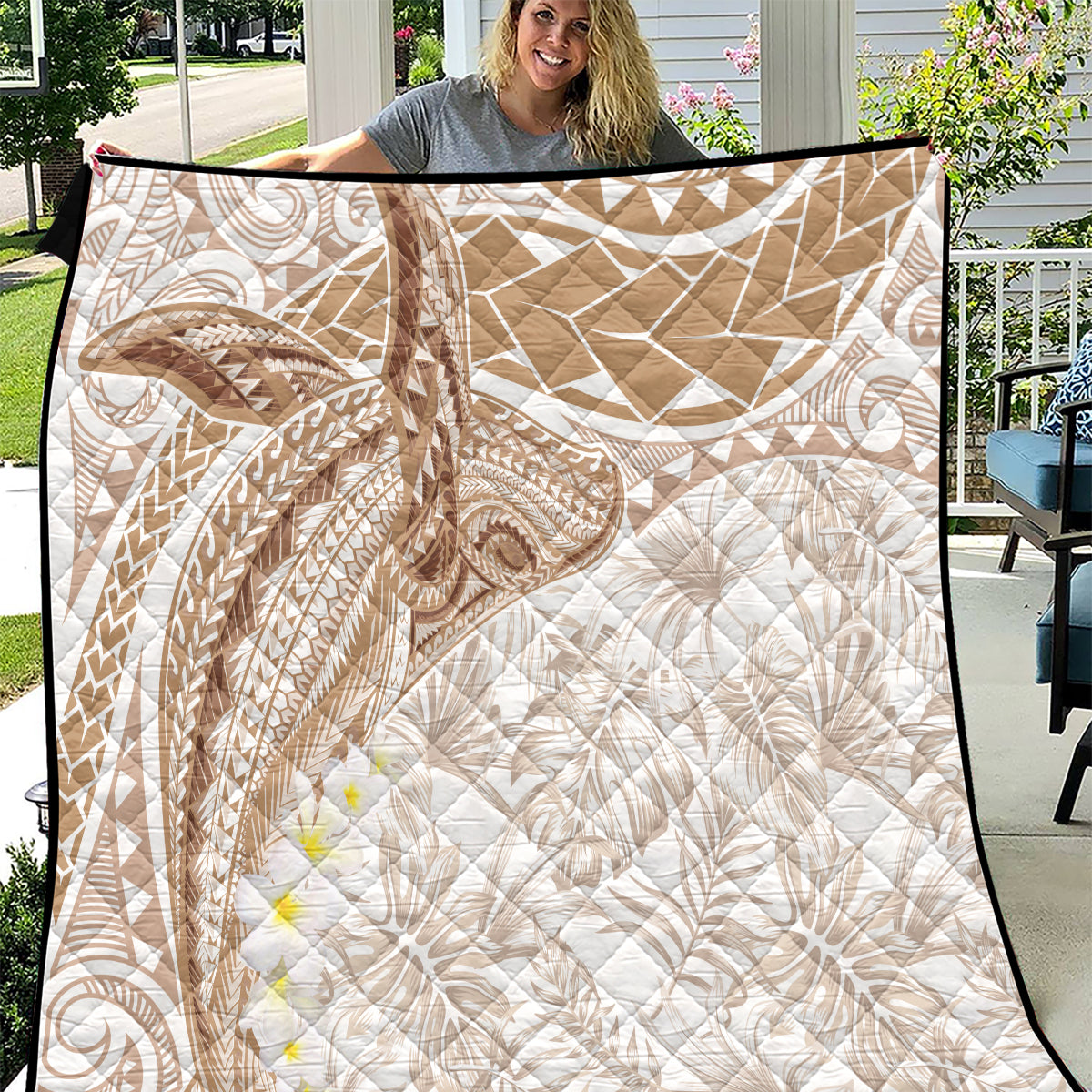Polynesia Humpback Whale Quilt Tropical Plumeria Beige LT7 Beige - Polynesian Pride
