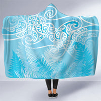 Aotearoa Maori Koru Curves Hooded Blanket Silver Ferns - Turquoise