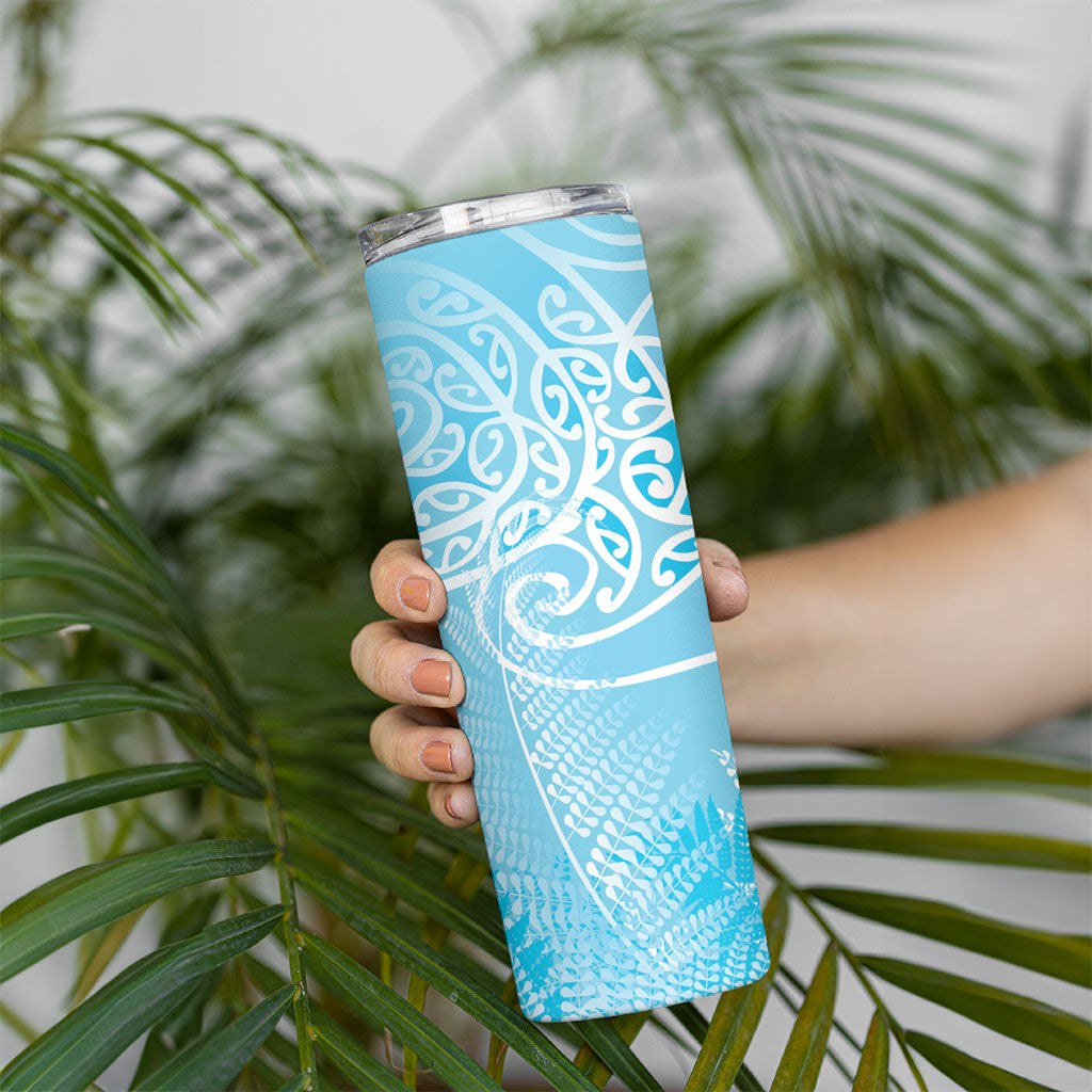 Aotearoa Maori Koru Curves Skinny Tumbler Silver Ferns - Turquoise
