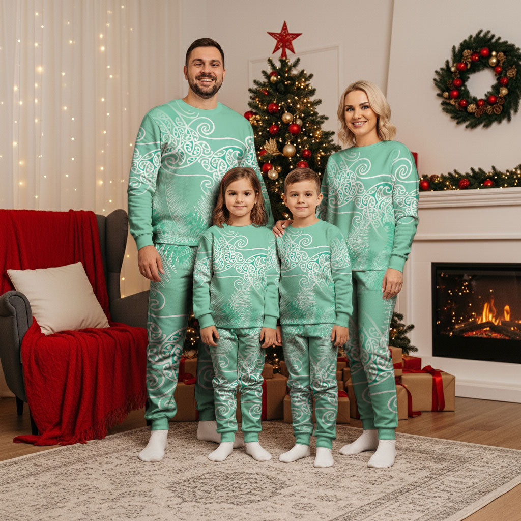Aotearoa Maori Koru Curves Christmas Pajama Set Silver Ferns - Mint LT7 - Polynesian Pride