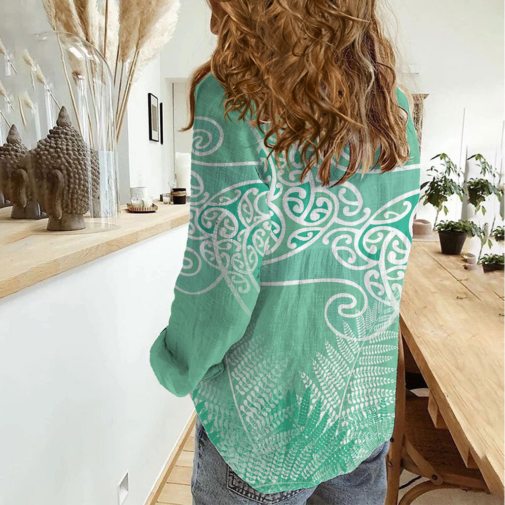 Aotearoa Maori Koru Curves Women Casual Shirt Silver Ferns - Mint