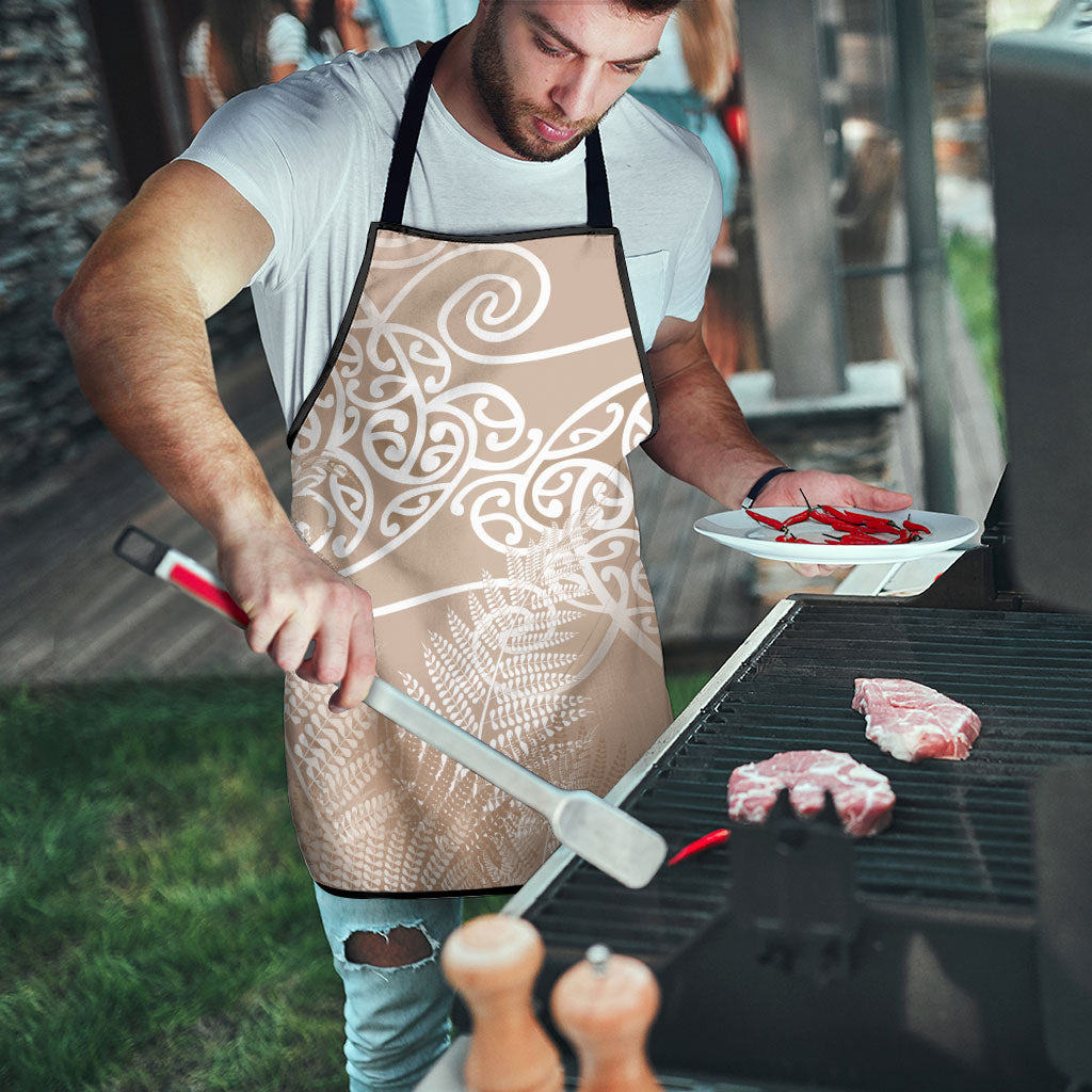 Aotearoa Maori Koru Curves Apron Silver Ferns - Mocha