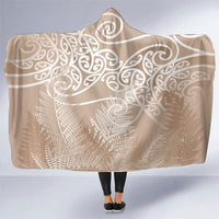Aotearoa Maori Koru Curves Hooded Blanket Silver Ferns - Mocha