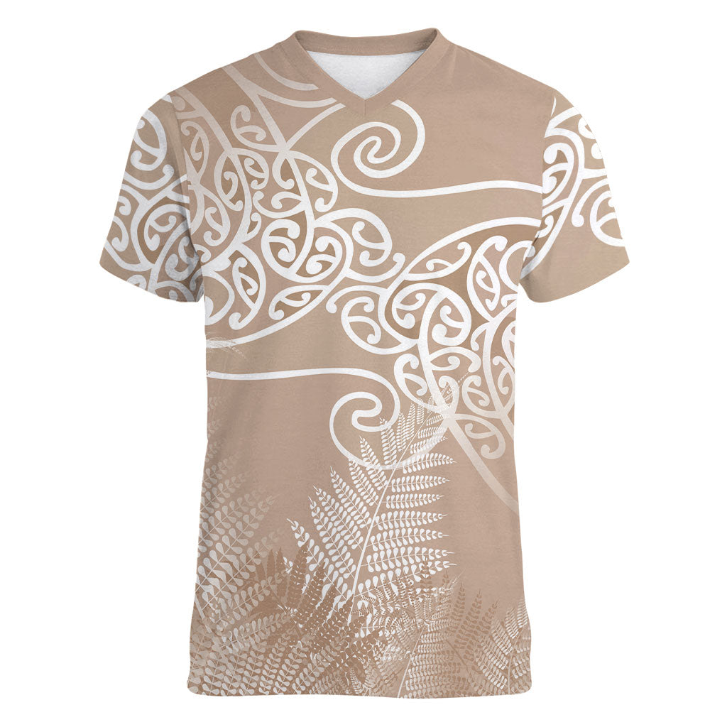 Aotearoa Maori Koru Curves Women V-Neck T-Shirt Silver Ferns - Mocha