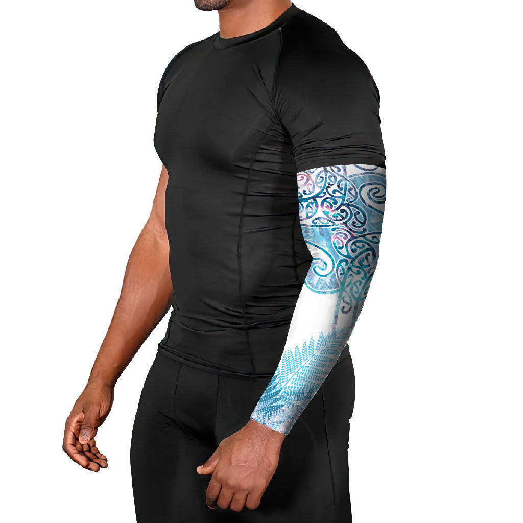 Aotearoa Maori Koru Curves Arm Sleeves Aqua Paua Shell