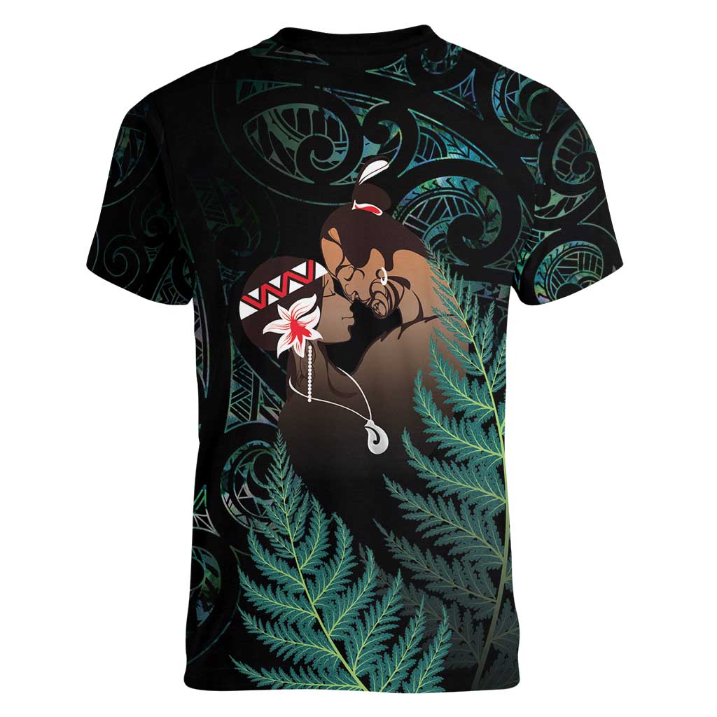 Maori Hongi Valentine Women V-Neck T-Shirt Aroha Ahau Ki A Koe LT7 - Polynesian Pride