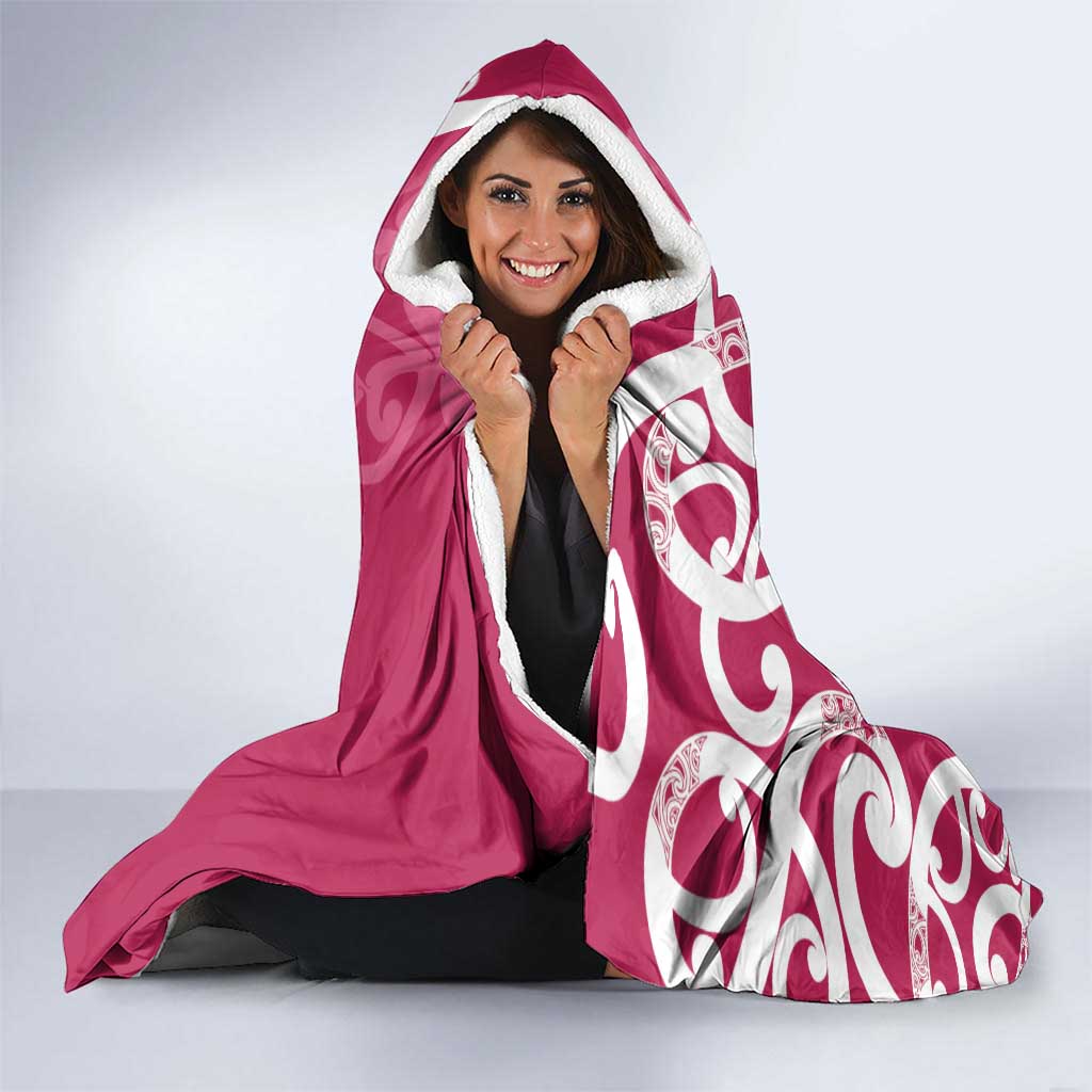 Breast Cancer Awareness Maori Hooded Blanket Koru Kowhaiwhai - Polynesian Pride