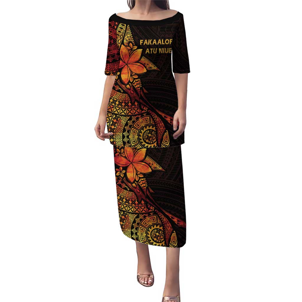 Niue Fakaalofa Atu Personalised Puletasi Whale Hiapo Fiery Motif