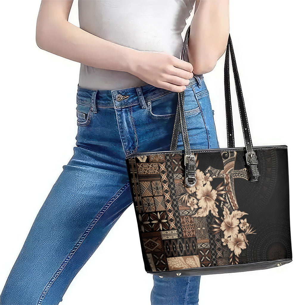Samoa AIGA Mamanu Siapo Malu Motifs Leather Tote Bag Black Ver