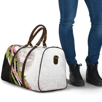 Hawaii Mokihana Mix Pikake Leis Mahalo 'Olelo Travel Bag White Tapa LT7 - Polynesian Pride