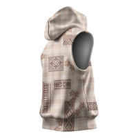 Hawaiian Quilt Tapa On Beige Palaka Motifs Sleeveless Hoodie