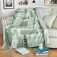 Hawaiian Quilt Tapa On Pastel Mint Palaka Motifs Blanket