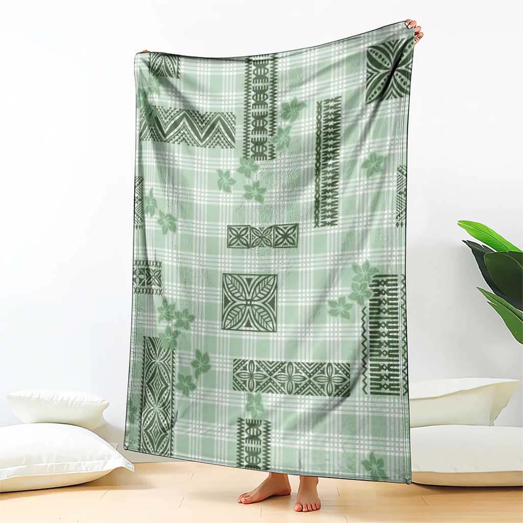 Hawaiian Quilt Tapa On Pastel Mint Palaka Motifs Blanket