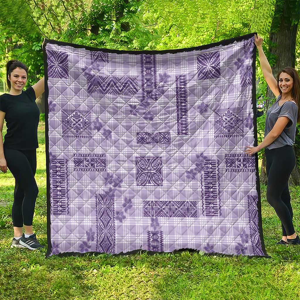 Hawaiian Quilt Tapa On Lilac Palaka Motifs Quilt