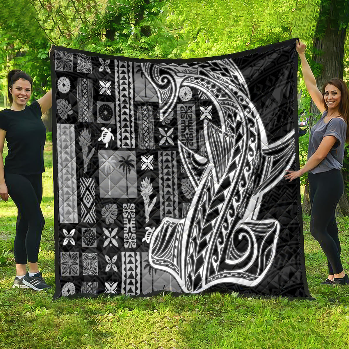 Samoa Tapa Quilt - Siapo Mix Tatau Patterns Black LT7 - Polynesian Pride