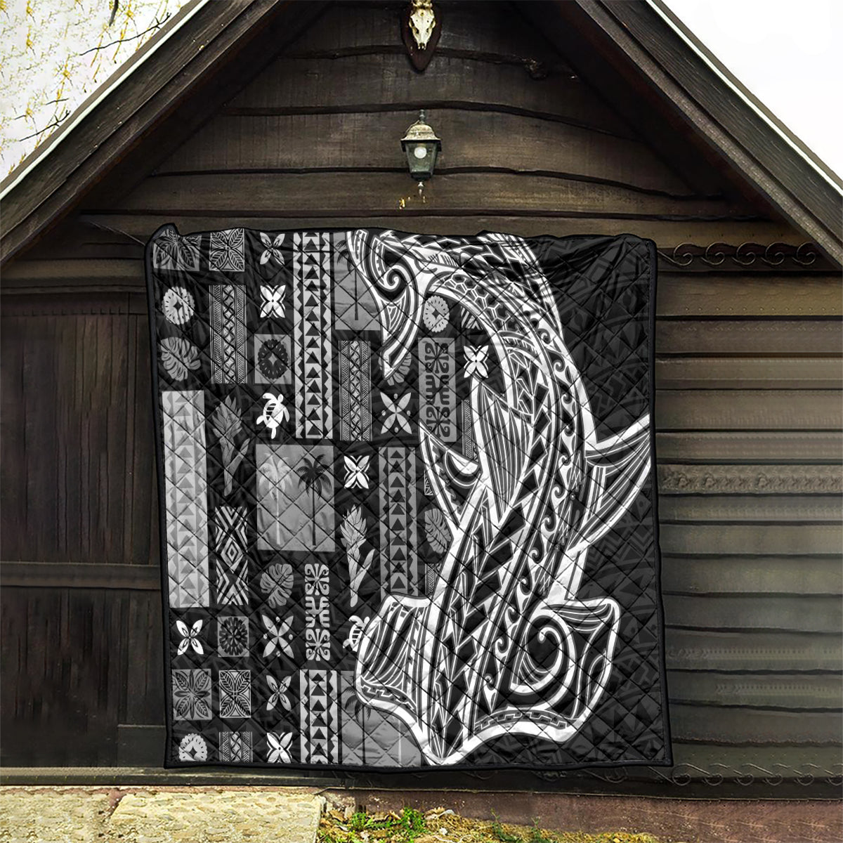 Samoa Tapa Quilt - Siapo Mix Tatau Patterns Black LT7 - Polynesian Pride