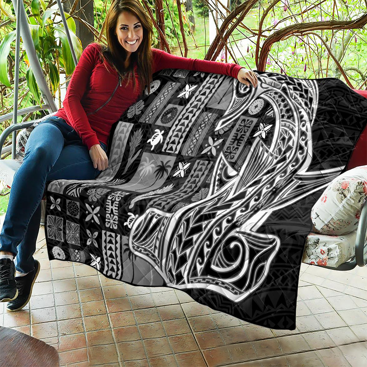 Samoa Tapa Quilt - Siapo Mix Tatau Patterns Black LT7 - Polynesian Pride