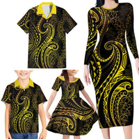 Polynesia Plumeria Lei Family Matching Long Sleeve Bodycon Dress and Hawaiian Shirt Black Gold Curves Motif
