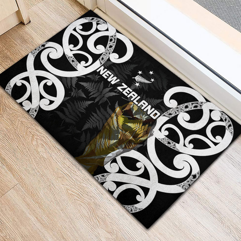 New Zealand WC2026 Black Rubber Doormat Silver Fern