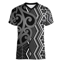 Maori Taniko Patterns Women V-Neck T-Shirt Black Patiki Motifs Mix Whakairo Ngaru LT7 Female Black - Polynesian Pride