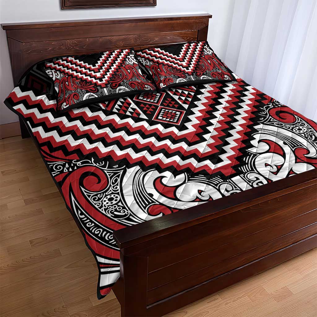 Maori Tukutuku Taniko Motifs Quilt Bed Set Red Poutama Mix Kowhaiwhai