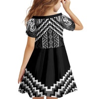 Maori Tukutuku Taniko Motifs Kid Short Sleeve Dress Black Poutama Mix Kowhaiwhai