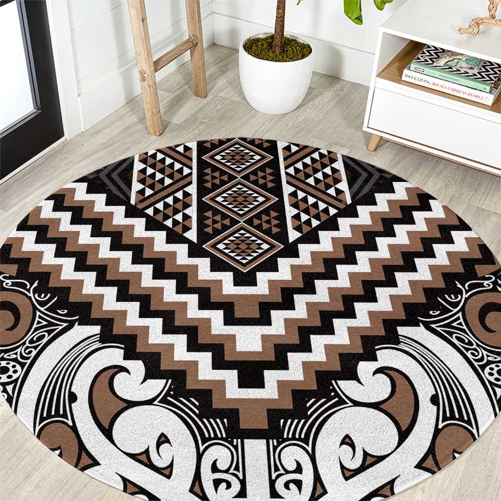 Maori Tukutuku Taniko Motifs Round Carpet Brown Poutama Mix Kowhaiwhai