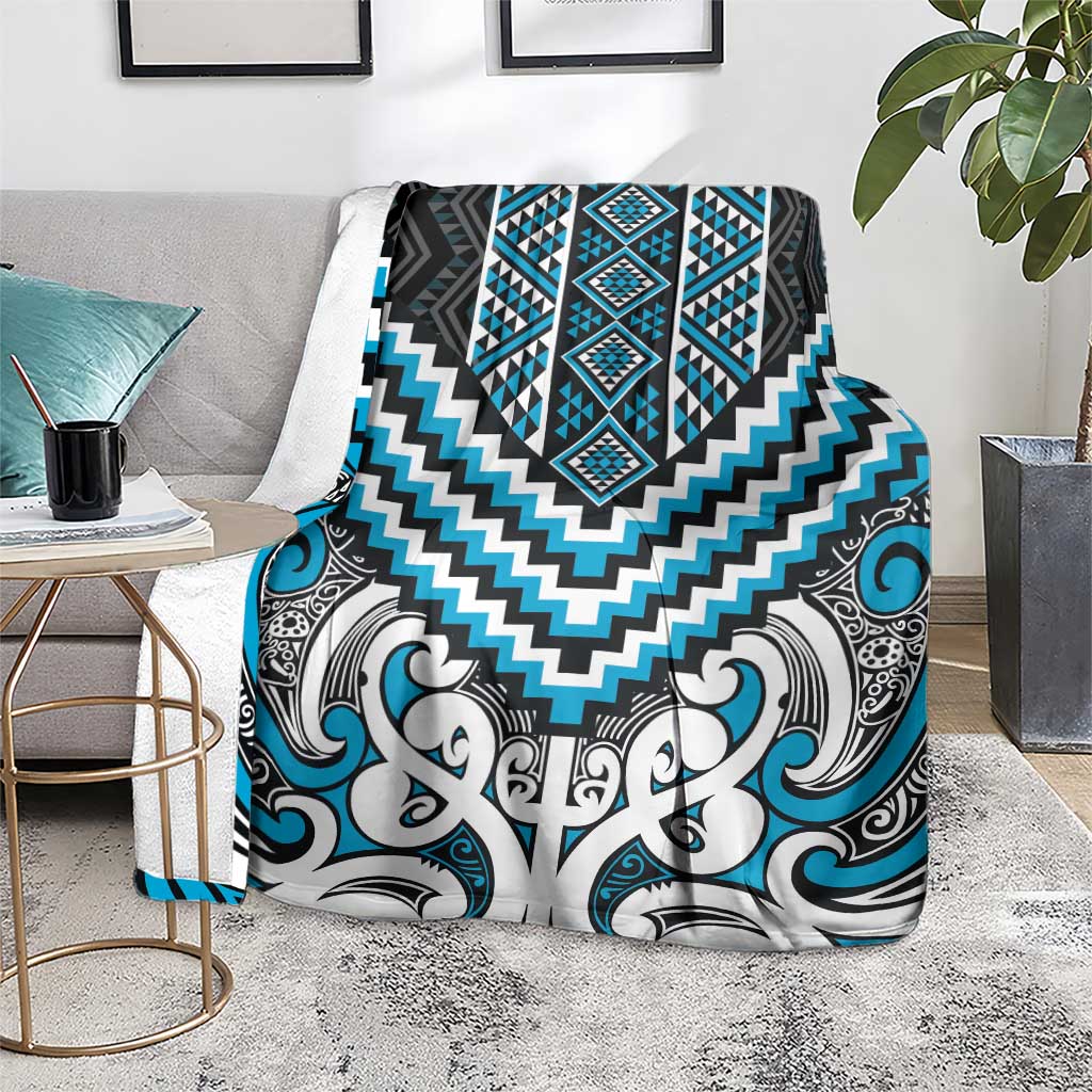 Maori Tukutuku Taniko Motifs Blanket Turquoise Poutama Mix Kowhaiwhai