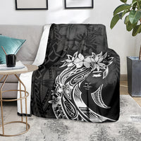 Polynesian Women's Day Blanket Plumeria Passion - Black LT7 - Polynesian Pride