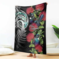 Meri Kirihimete New Zealand Blanket Tui on Pohutukawa