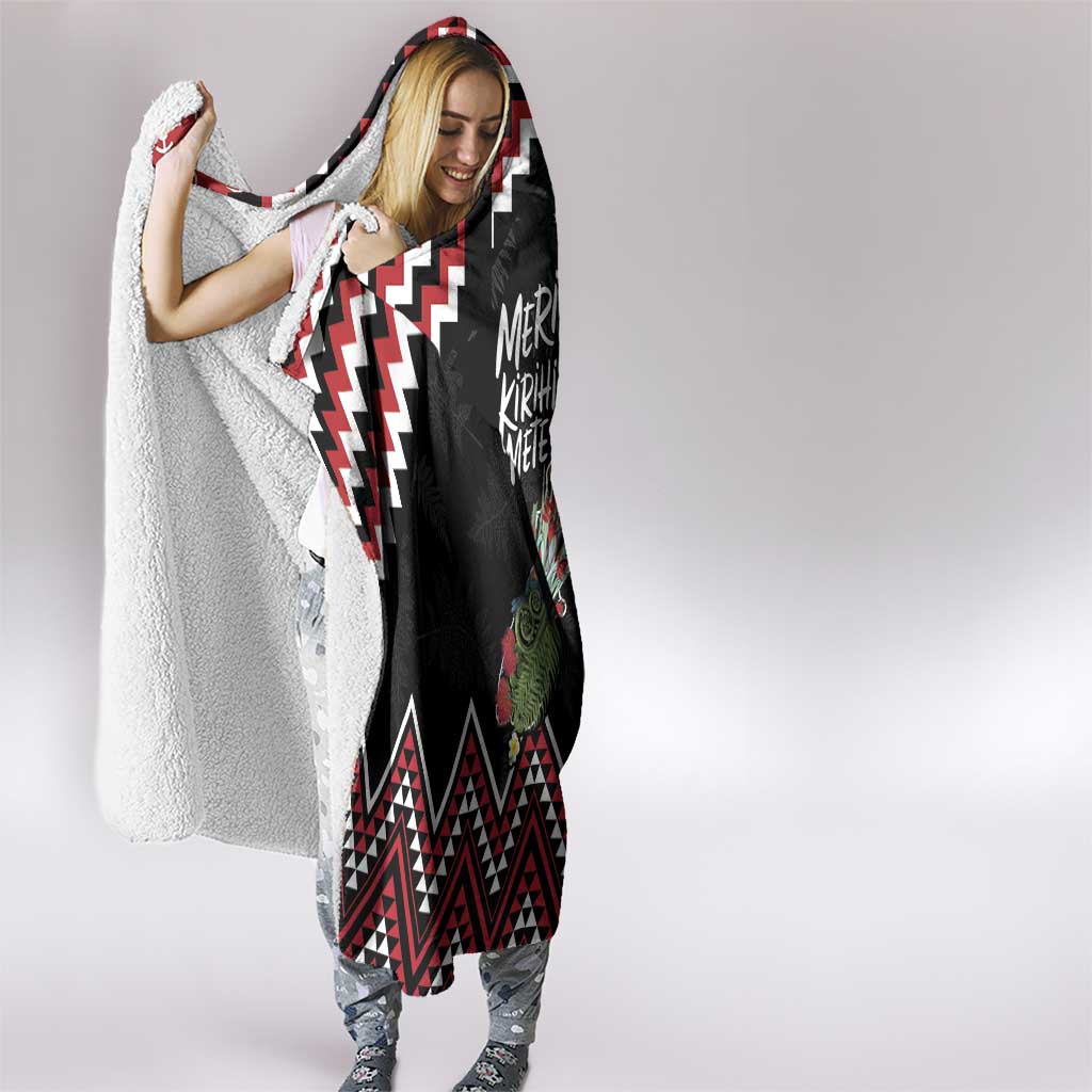 New Zealand Christmas Taniko Poutama Hooded Blanket Flora Map with Birds - Polynesian Pride