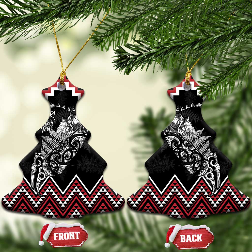 New Zealand Christmas Taniko Poutama Ceramic Ornament Mountainscape Maori Fern LT7 Christmas Tree Black - Polynesian Pride