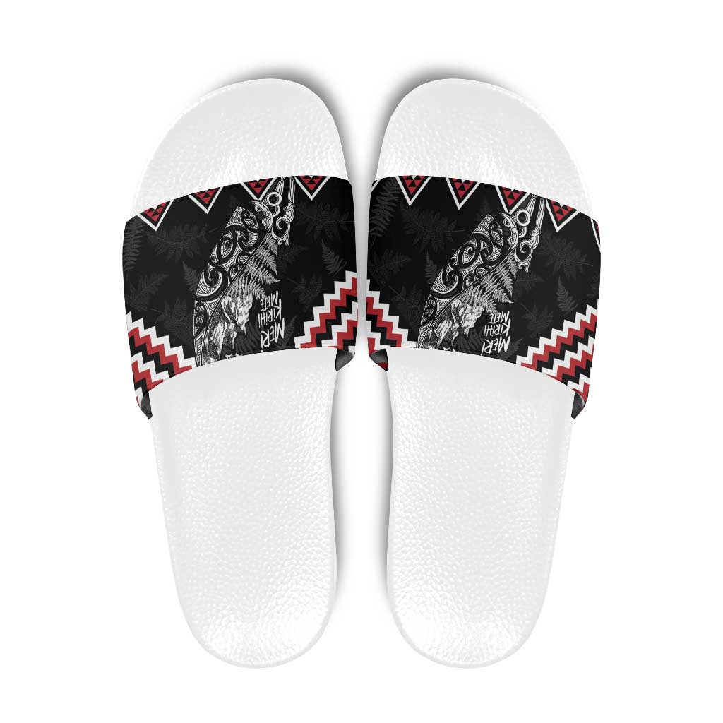 New Zealand Christmas Taniko Poutama Slide Sandals Mountainscape Maori Fern LT7 Black - Polynesian Pride