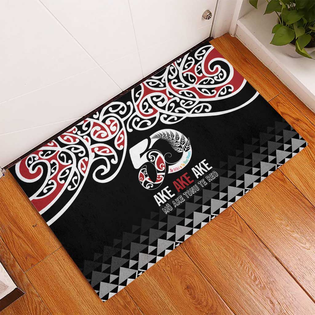 Kia Kaha Te Reo Maori Rubber Doormat 50 Years Mo Ake Tonu Te Reo - Polynesian Pride