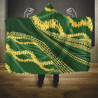 Polynesian Puakeniken Pikake Twisted Lei Hooded Blanket Emerald - Polynesian Pride