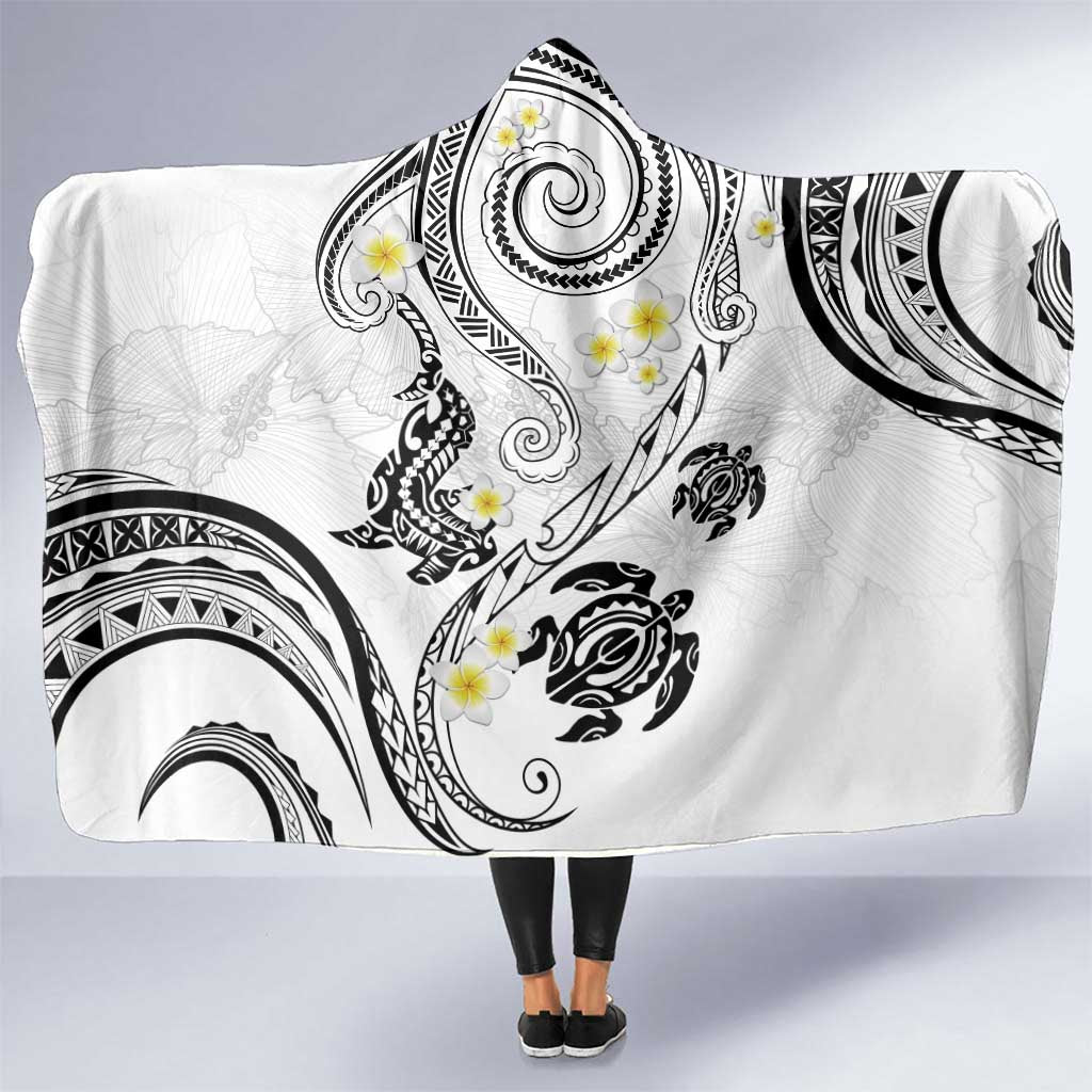 Polynesia Tribal Hooded Blanket White Plumeria Tentacles
