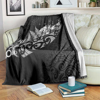 Maori Matariki Blanket Landscape Styled Fern - Monochrome