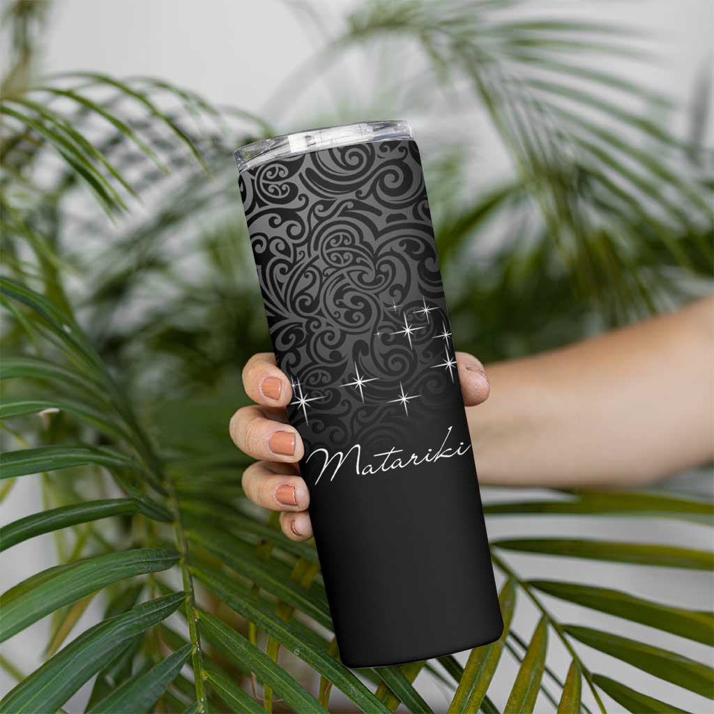 Maori Matariki Skinny Tumbler Landscape Styled Fern - Monochrome LT7 - Polynesian Pride