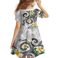 Kanaka Maoli Hawaii Plumeria Family Matching Off Shoulder Maxi Dress and Hawaiian Shirt Dancing Tentacles White Style LT7 - Polynesian Pride
