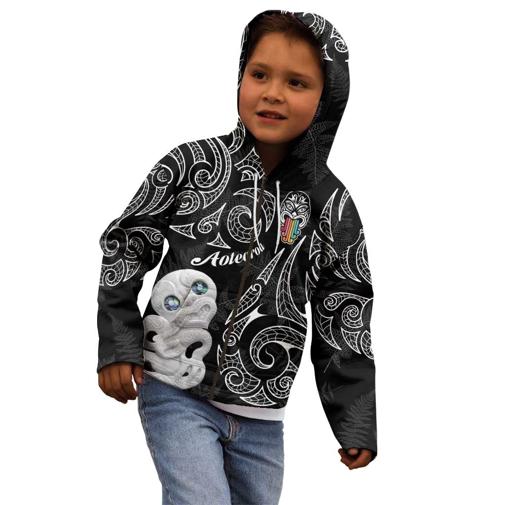 Kia Hara Te reo Maori Kid Hoodie Manaia Moko Pattern