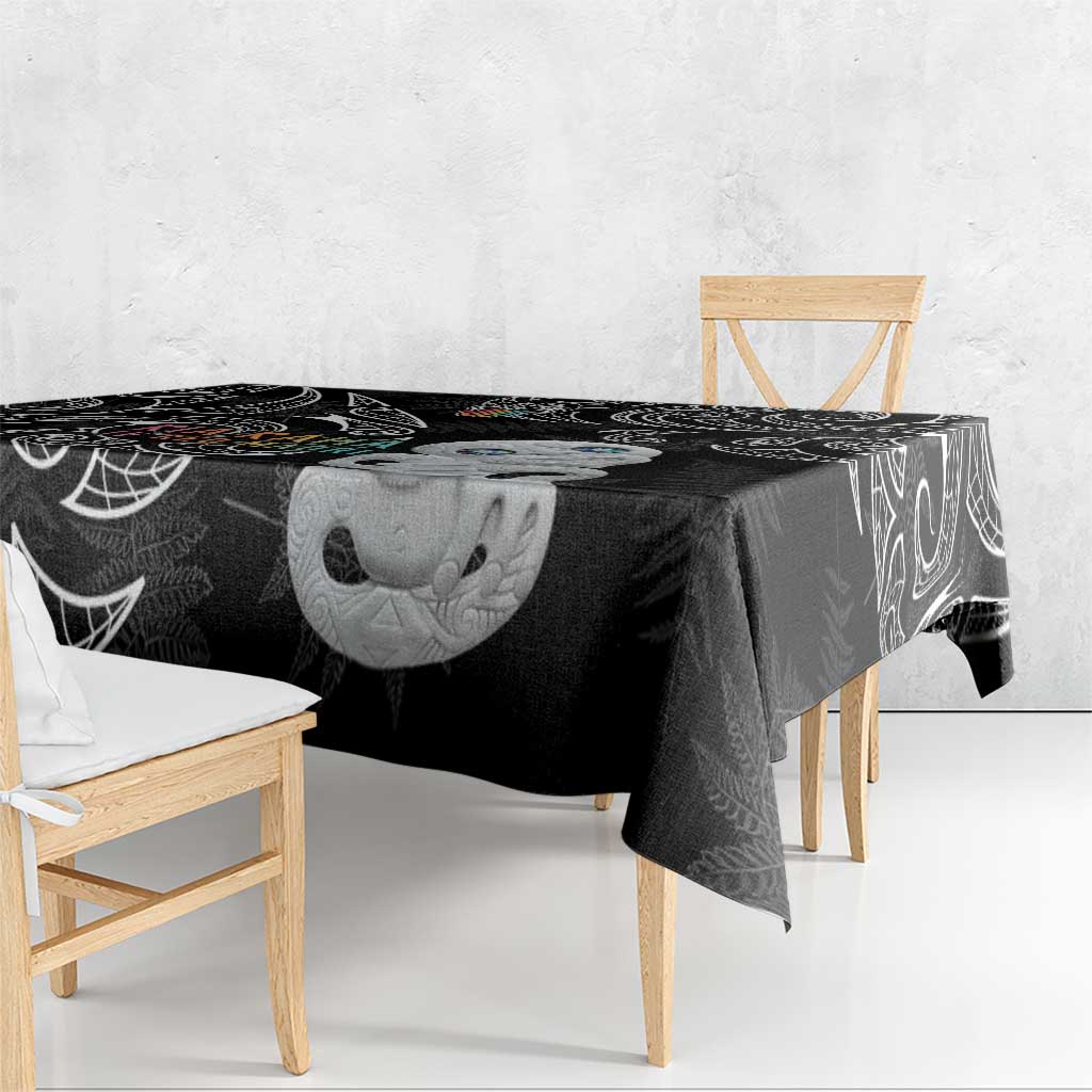 Kia Hara Te reo Maori Tablecloth Manaia Moko Pattern