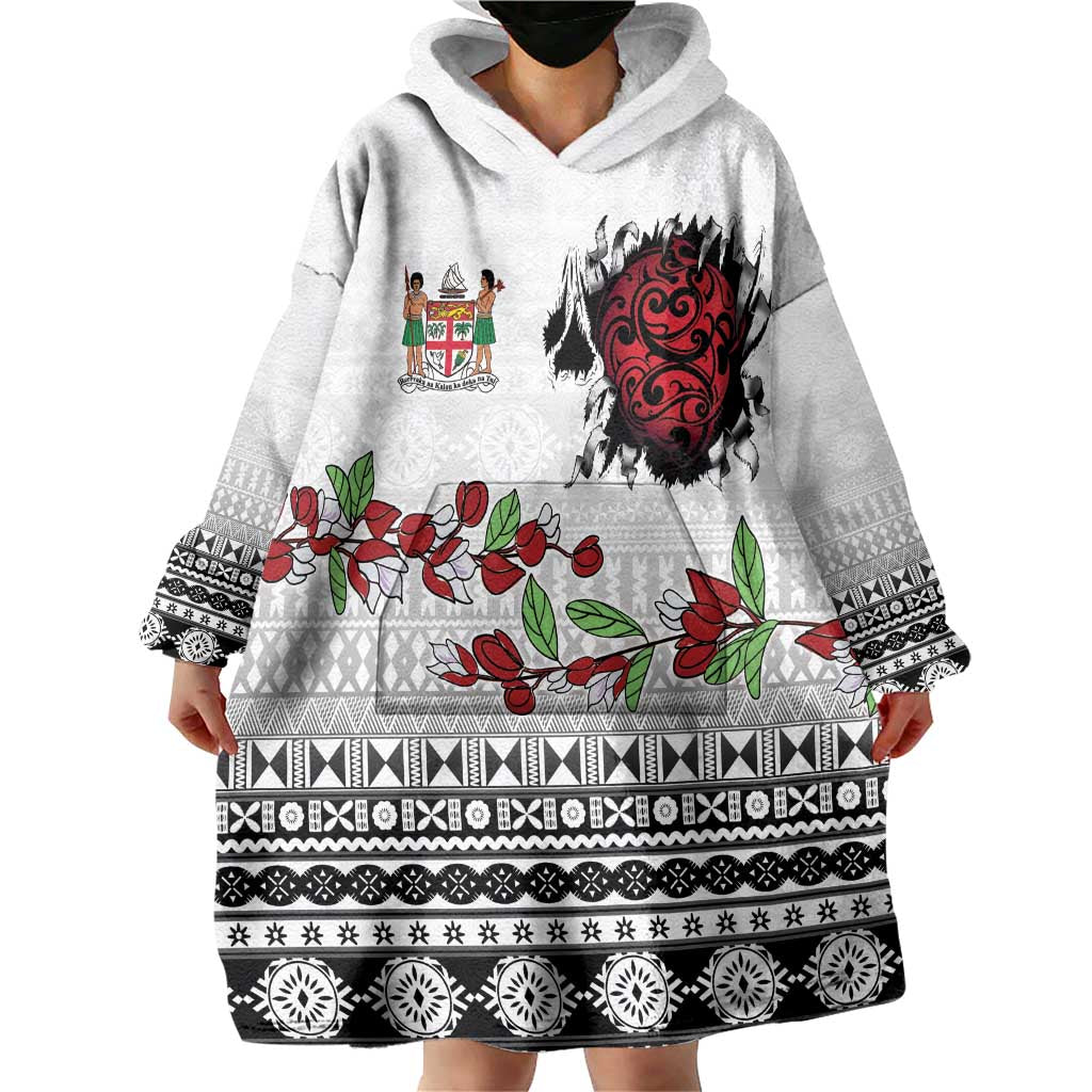 Fiji Heart Tribal Personalised Wearable Blanket Hoodie Polynesian Patterns