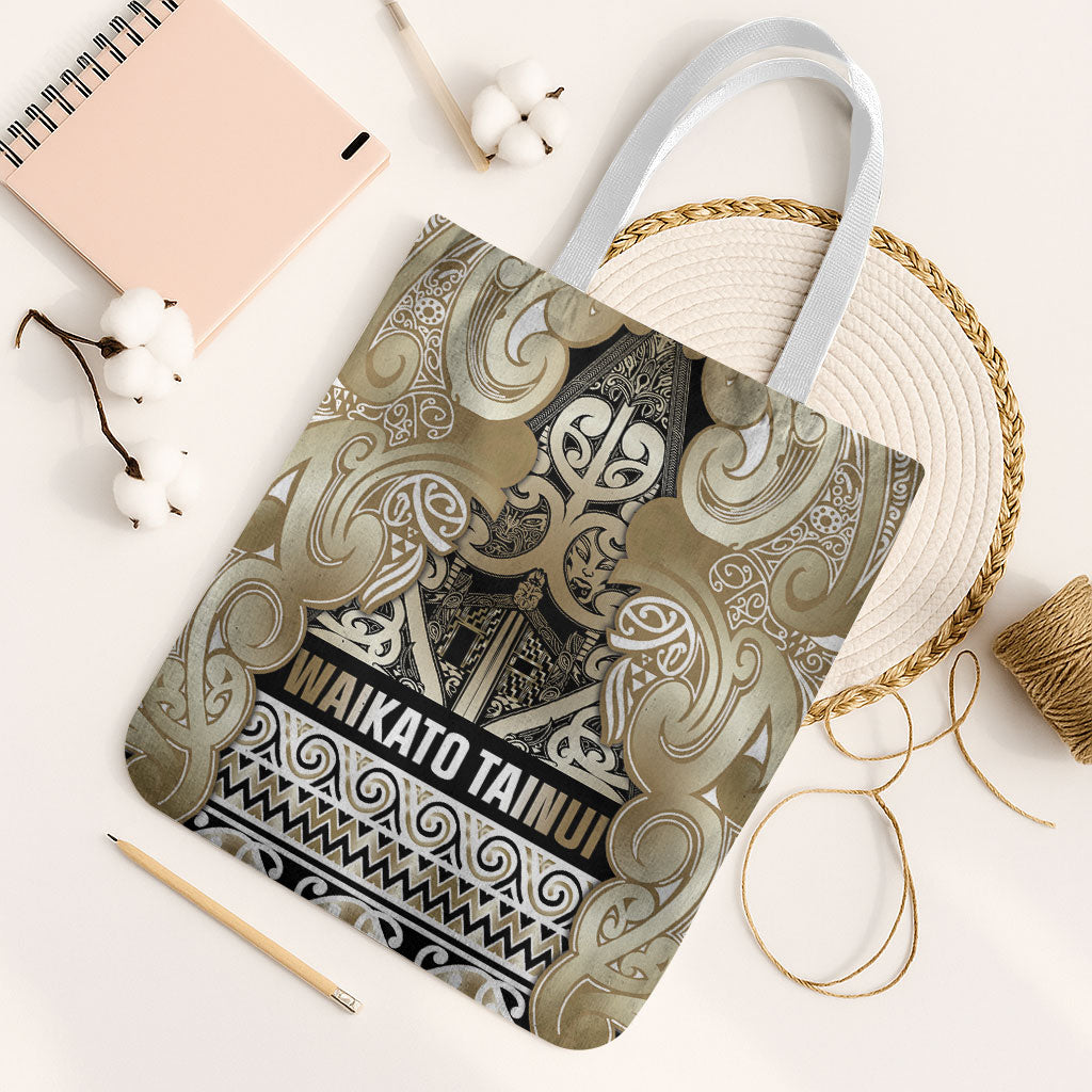 Aotearoa Iwi Waikato Tainui Tote Bag Maori Wharenui House Tribal Pattern LT9 White Strap One Size Light Gold - Polynesian Pride