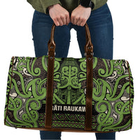 Aotearoa Iwi Ngati Raukawa Travel Bag Maori Wharenui House Tribal Pattern LT9 Olive green - Polynesian Pride