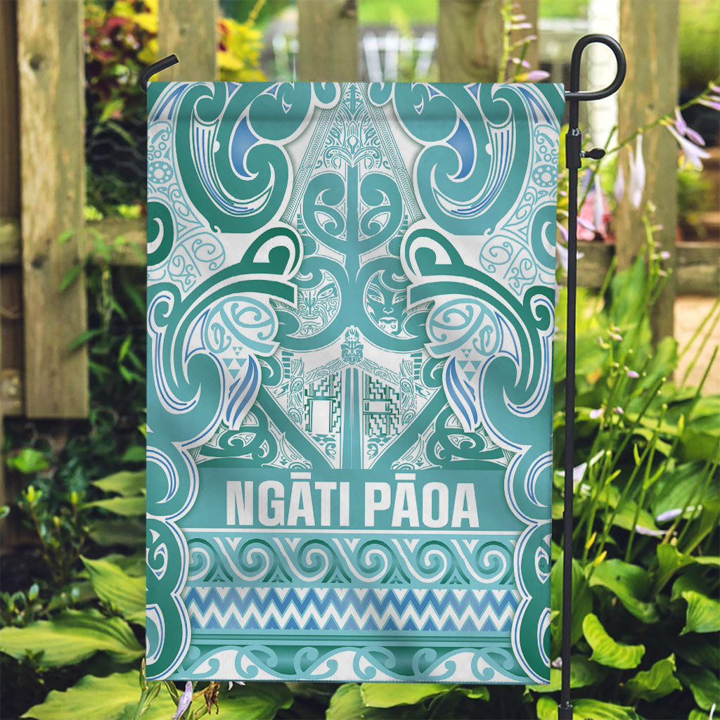 Aotearoa Iwi Ngati Paoa Garden Flag Maori Wharenui House Tribal Pattern LT9 Garden Flag Turquoise - Polynesian Pride